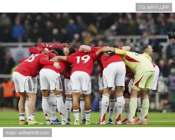 曼联四连胜期间轮换固化，仅4名替补累计出场超10分钟